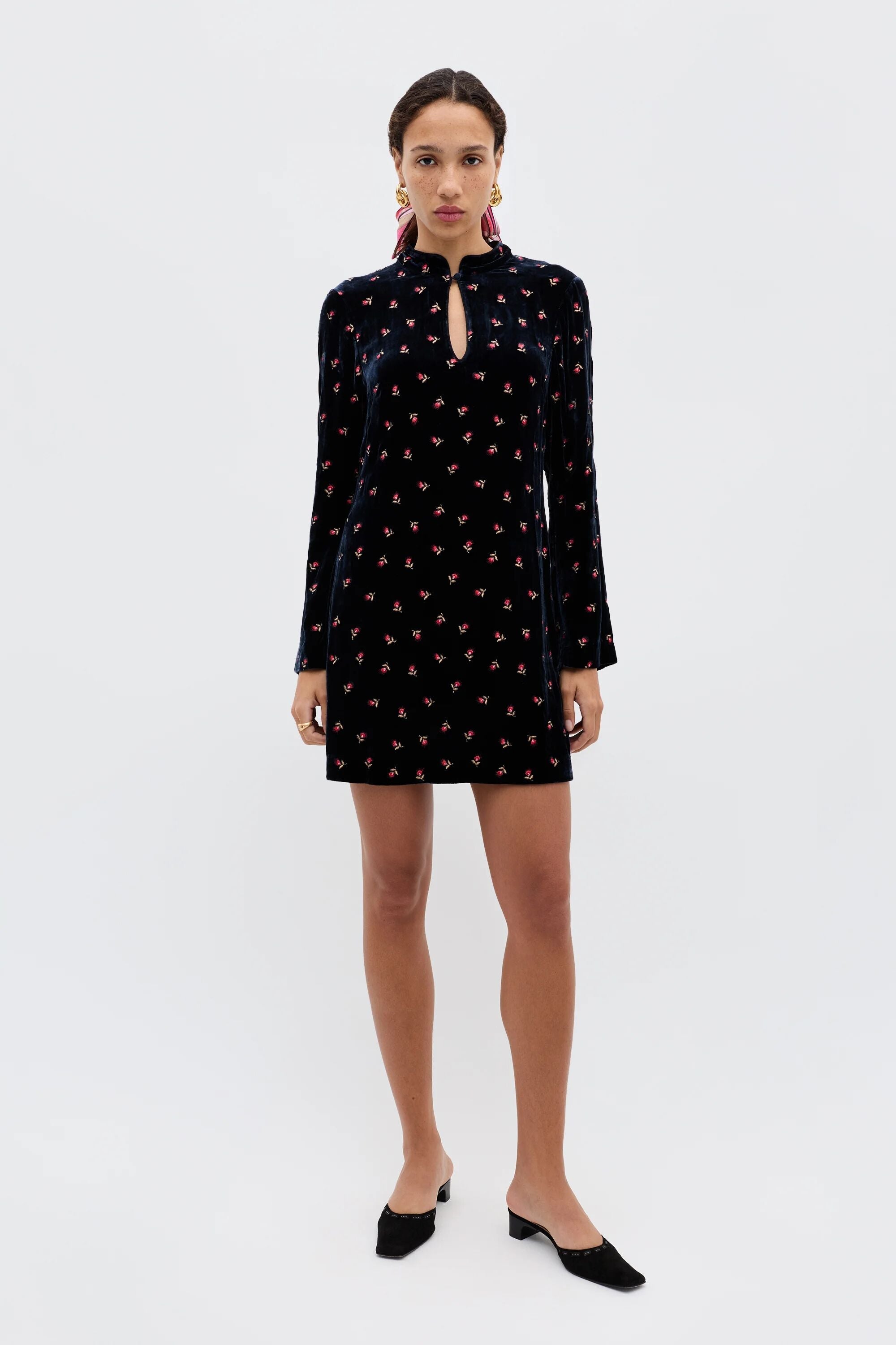 Calla - Dandy Embroidery Deep Navy