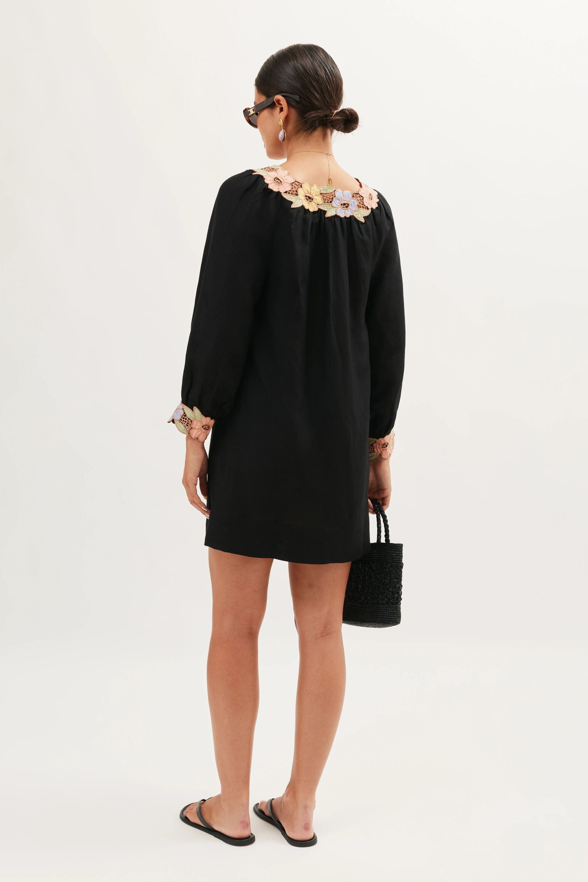 Lorienne  -  Calla Embroidery Black