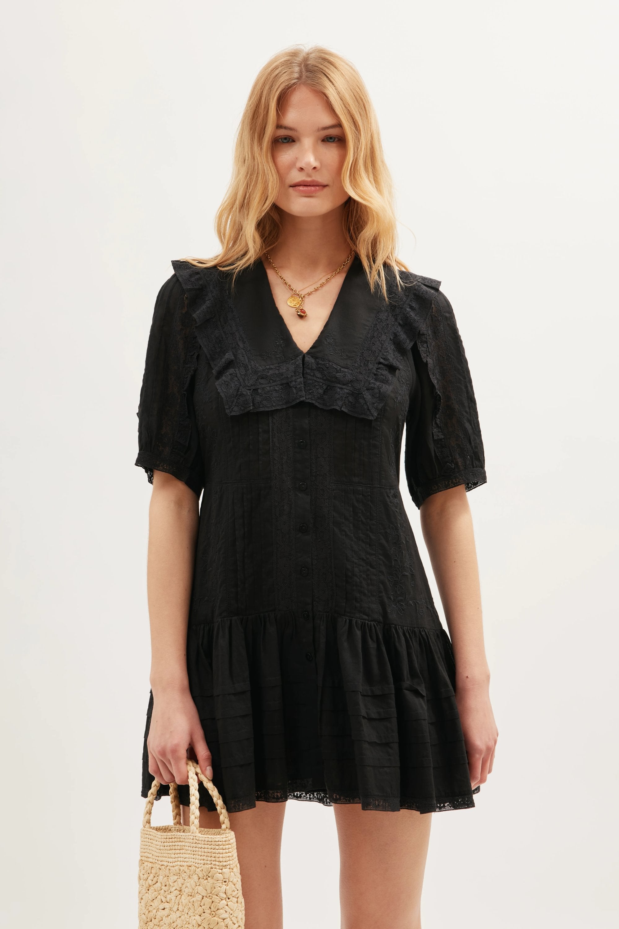 Dove  -  Pansy Embroidery Black