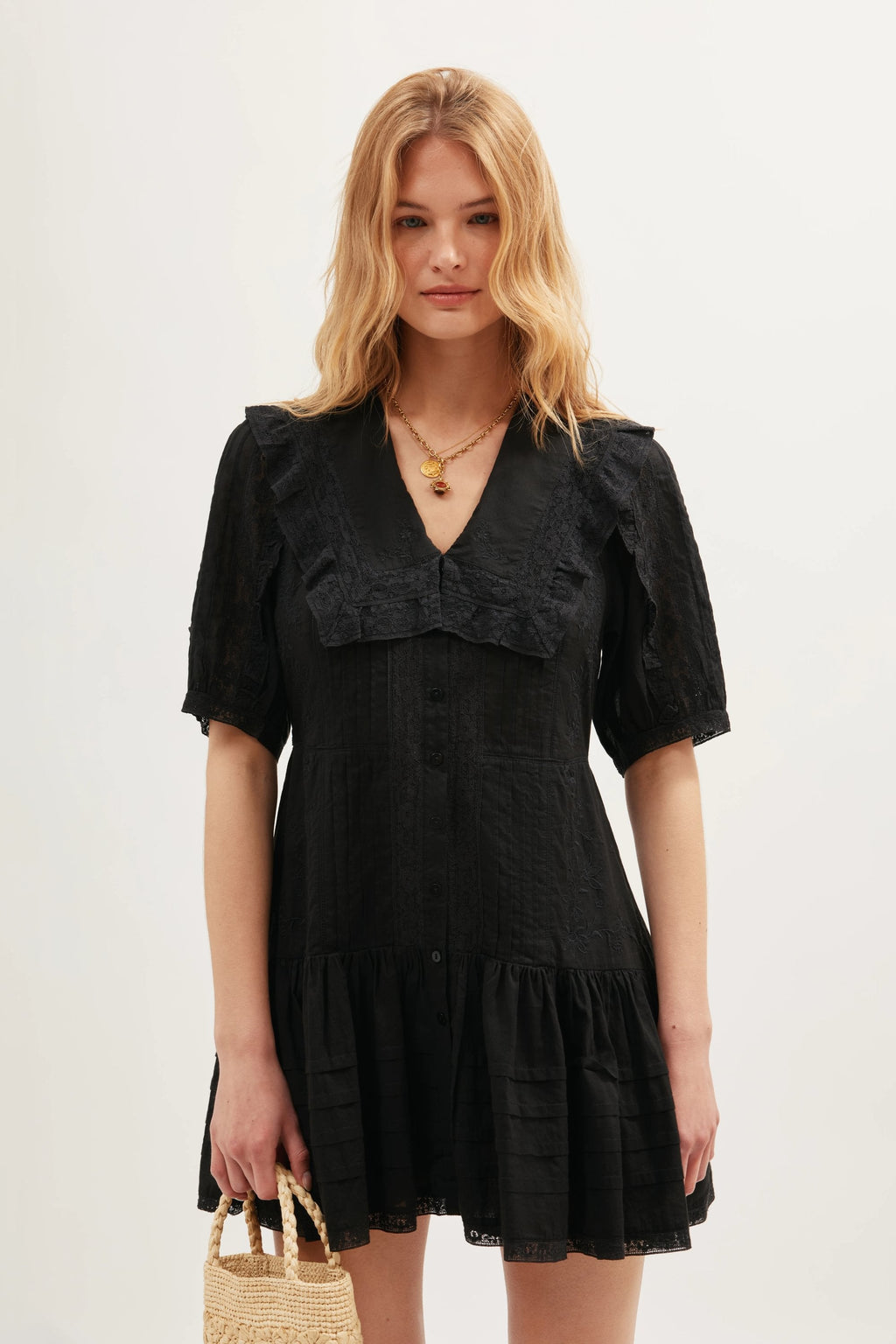 Dove  -  Pansy Embroidery Black