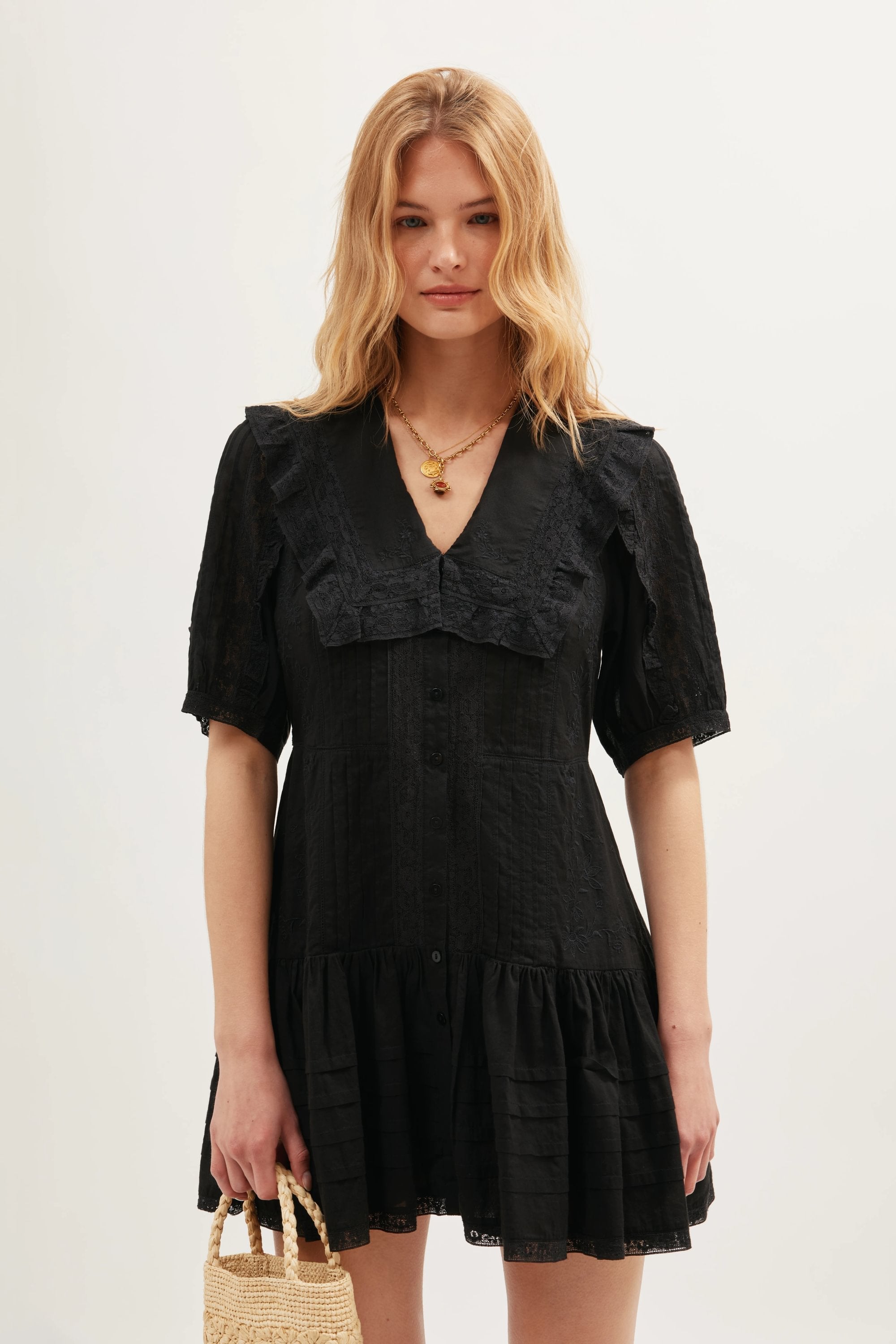 Dove  -  Pansy Embroidery Black