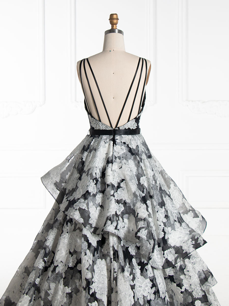 Princess V-Neck Floor-Length Black Printed Layered Prom Dresses YE3001