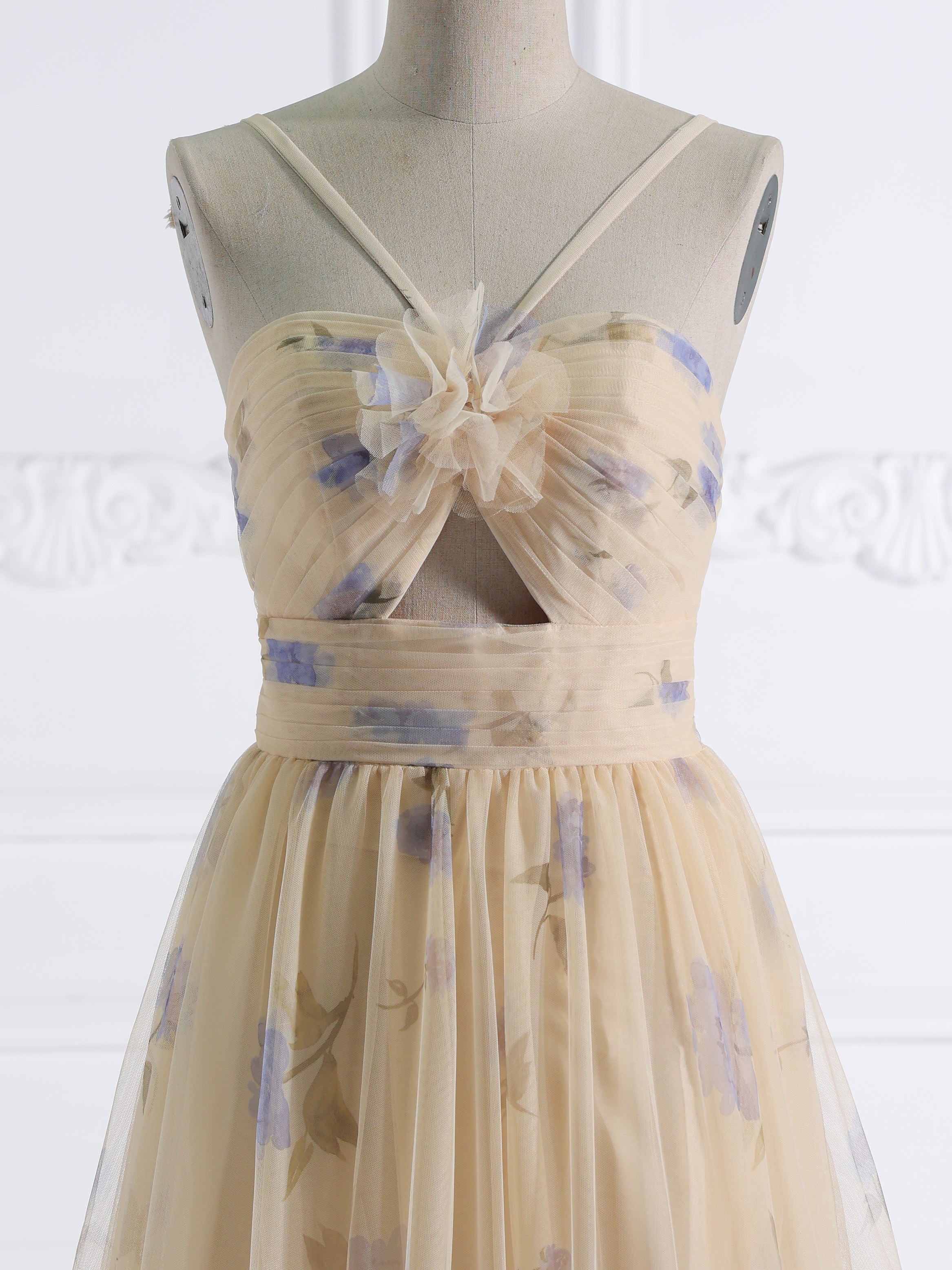 Printed Tulle A-Line Tiered Party Dress Photo Shoots Gowns YE2537