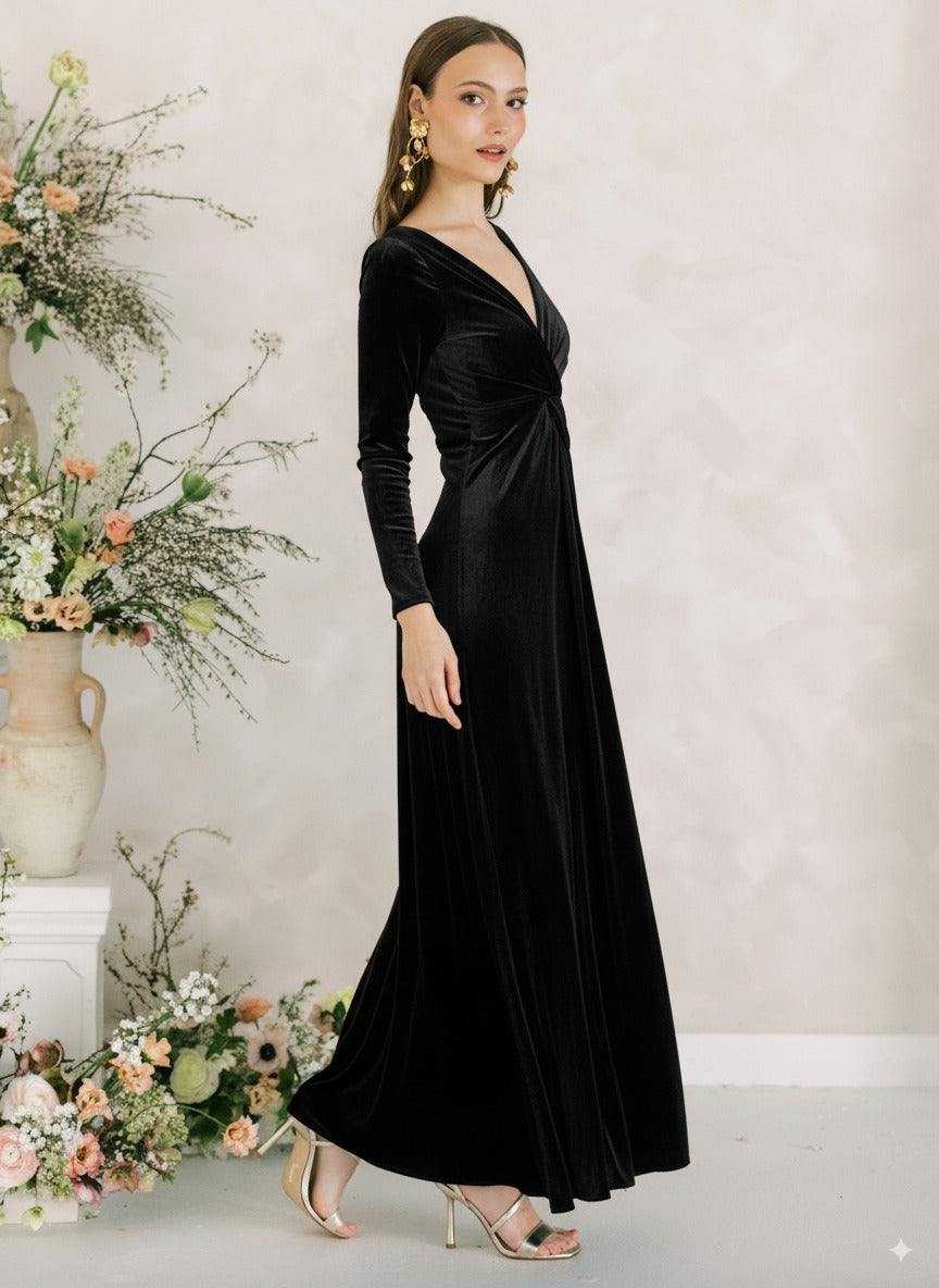 Camilla Velvet Long Sleeve Bridesmaid Dress in Black