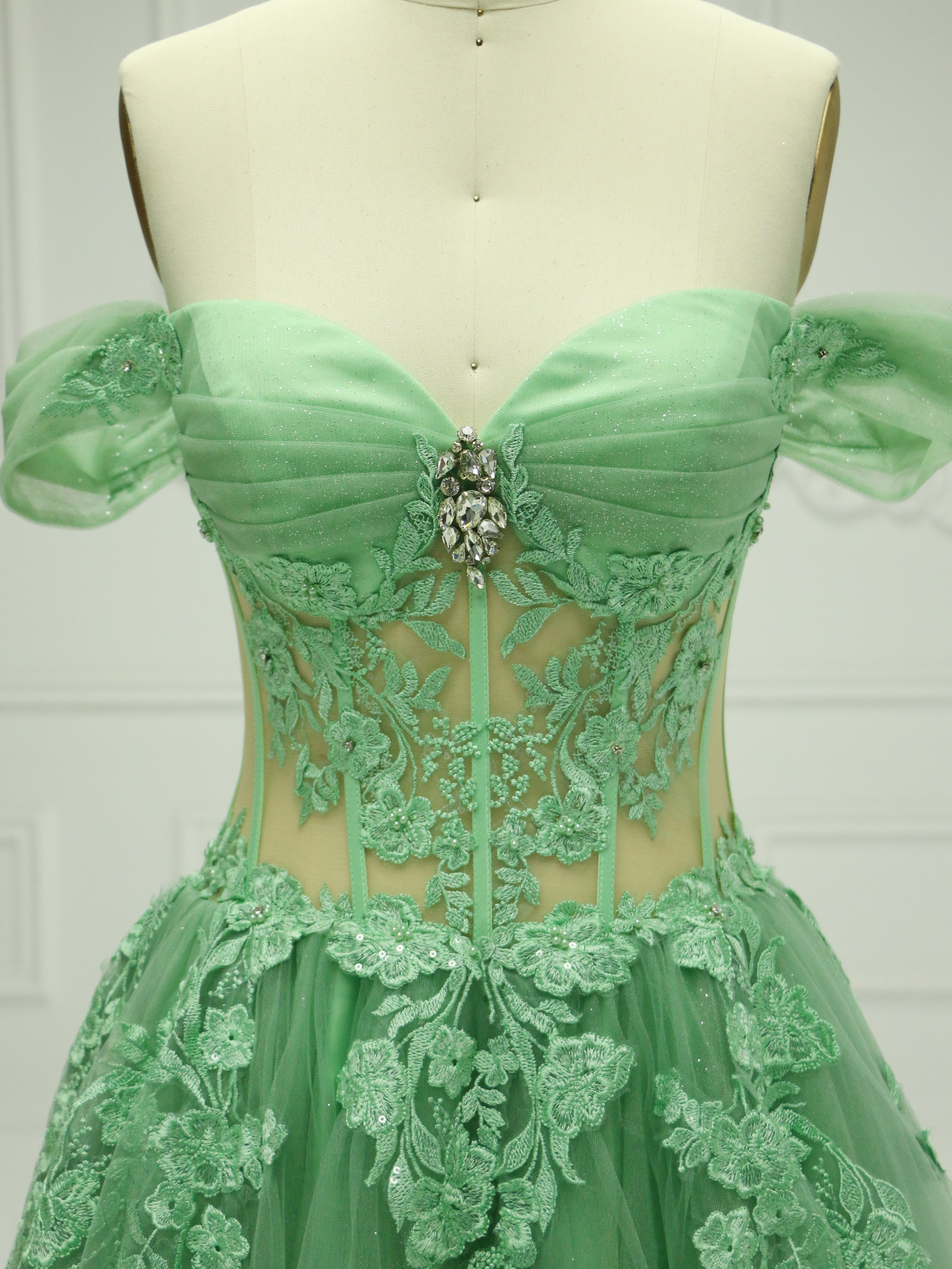 A Line Sage Green Off-Shoulder Colorful Wedding Dresses with Emboidery Lace Custom Colors YE2531