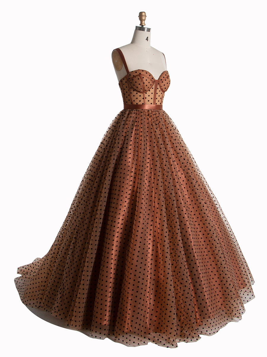 A-Line Sweetheart Polka Dot Tulle Prom Gown Photoshoot Dress with Sweep Train YE2552