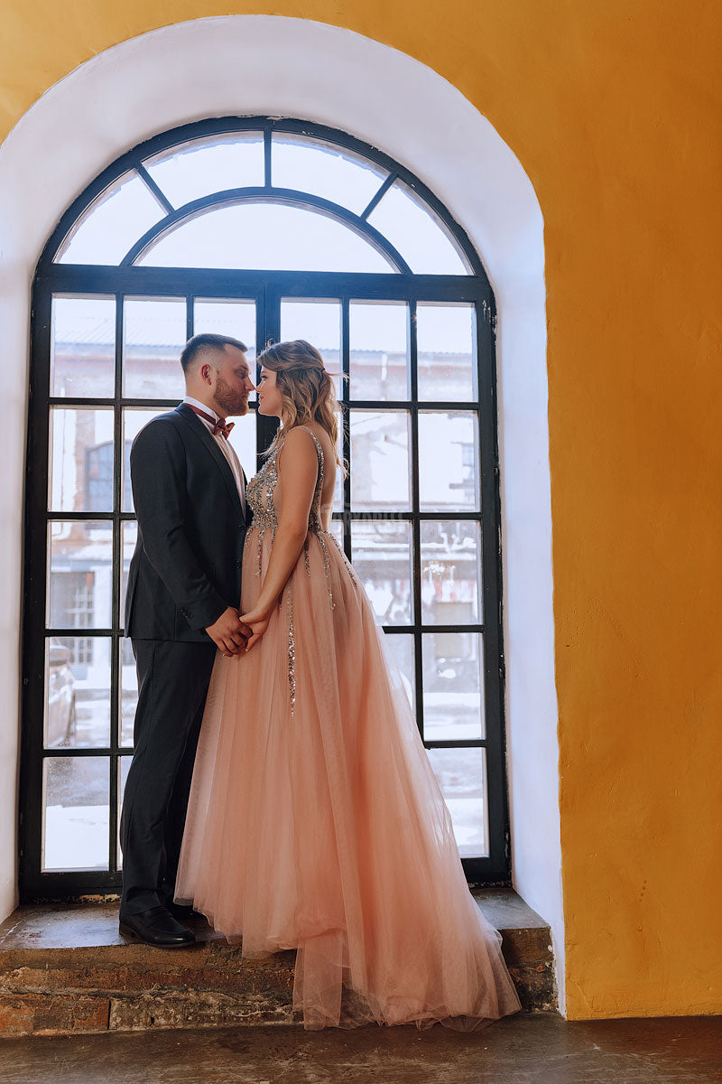 V-Neck Beaded Elegant Sleeveless Maxi Dress Photo Shoot Dress